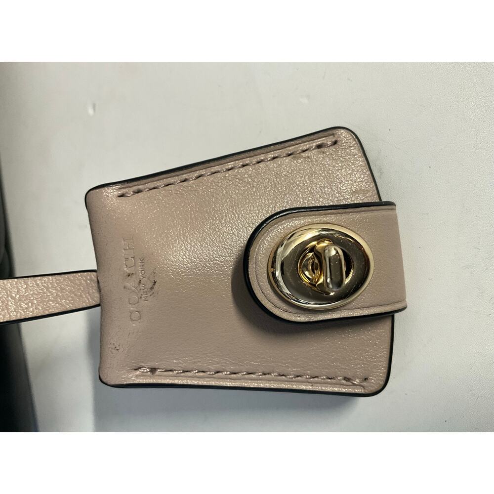 COACH SMALL MARGOT CARRYALL IN QUILTED COLORBLOCK LEATHER - Picture 11 of 11
